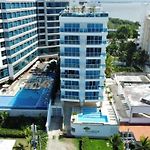 Aire puro frente al mar edificio sunshine